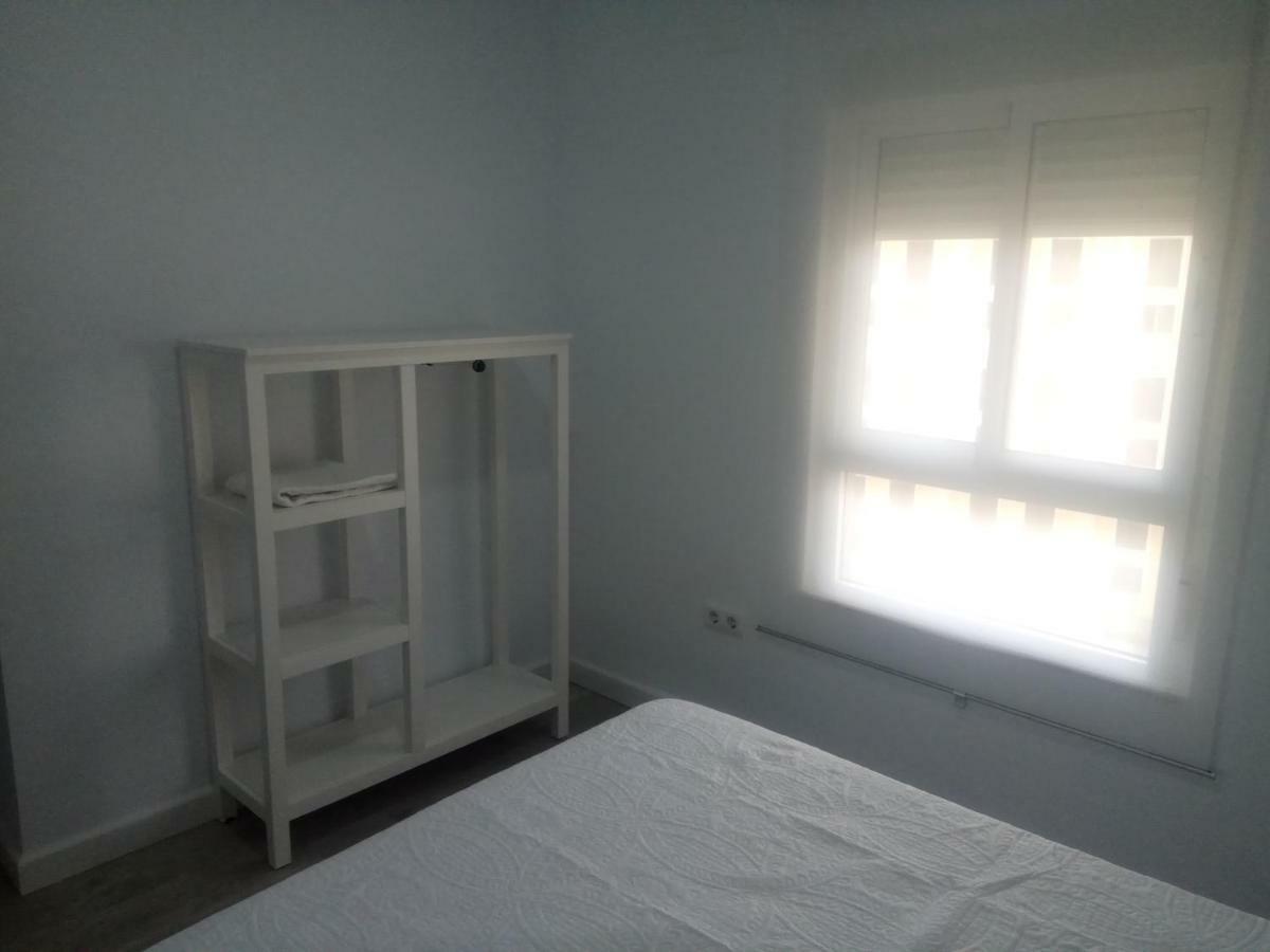 Guesting Ladreda Apartman Cádiz Kültér fotó
