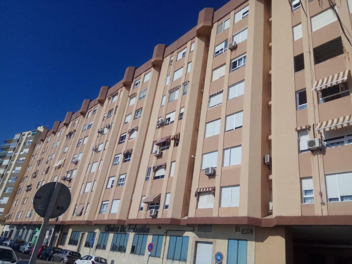 Guesting Ladreda Apartman Cádiz Kültér fotó