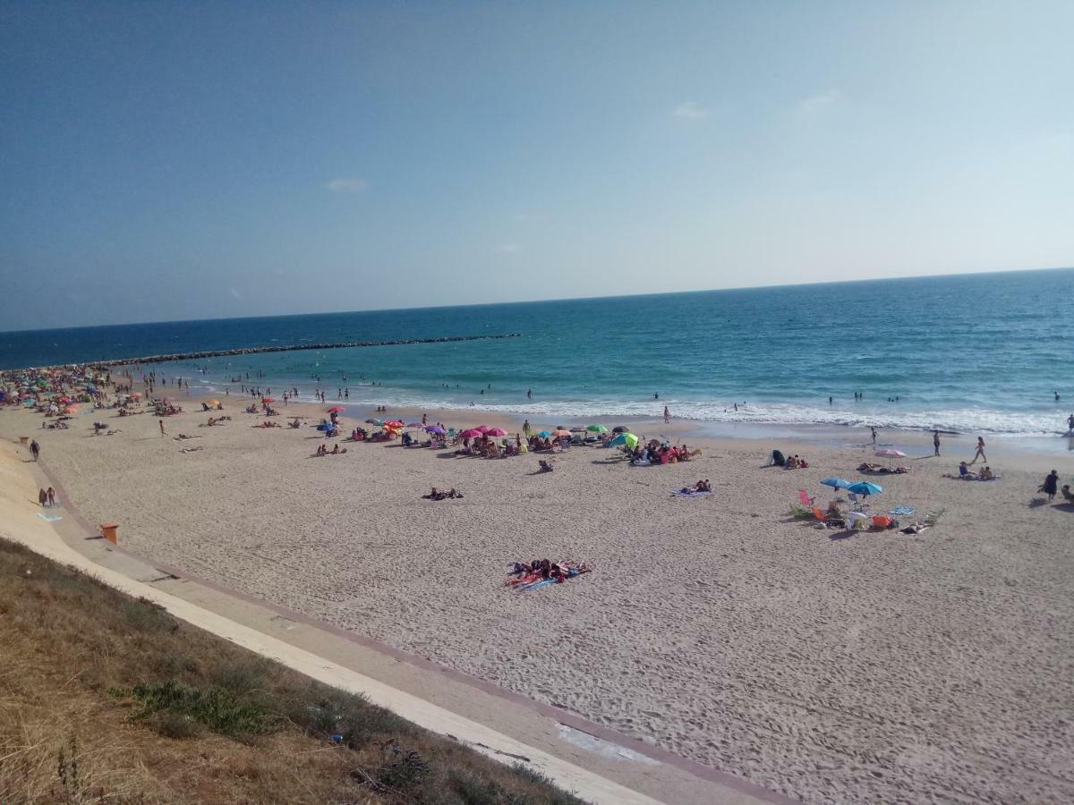 Guesting Ladreda Apartman Cádiz Kültér fotó