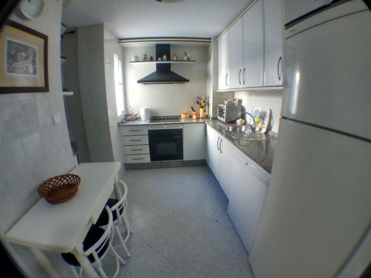 Guesting Ladreda Apartman Cádiz Kültér fotó