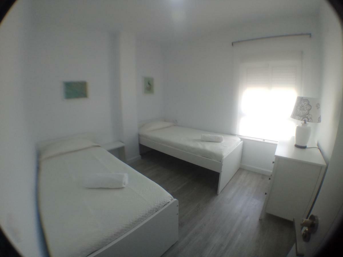 Guesting Ladreda Apartman Cádiz Kültér fotó